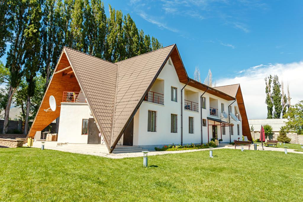 Dolinnka Hotel Cholpon-Ata Εξωτερικό φωτογραφία