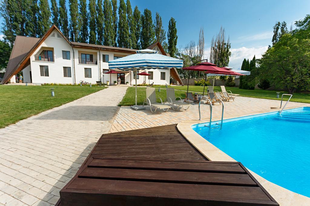 Dolinnka Hotel Cholpon-Ata Εξωτερικό φωτογραφία